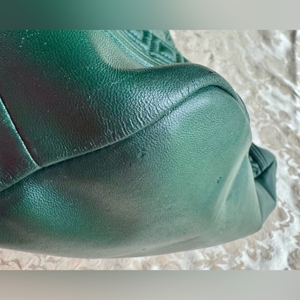 Tory Burch Quilted Fleming Leather Tote in Green - Picture 14 of 15